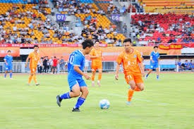 法甲联赛2025至2026赛季第34轮精彩回顾与积分榜分析